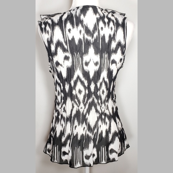 Sere Nade NY Sleeveless Ruffled Buttondown Blouse - Picture 2 of 5